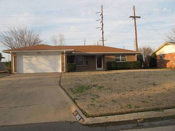 1st image of 803 Cottonwood St