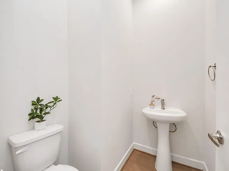 1514 Colonial Gorge Dr — Photo 11