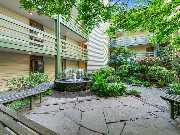 2nd image of 9512 1st Ave NE #2B1B