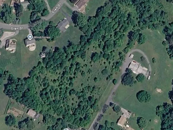 1049 Poole Rd, Westminster, MD 21157