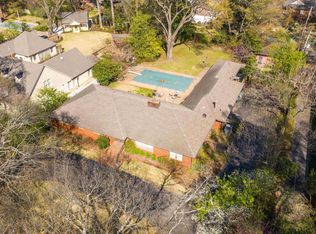 106 E Cherry Dr, Memphis, TN 38117