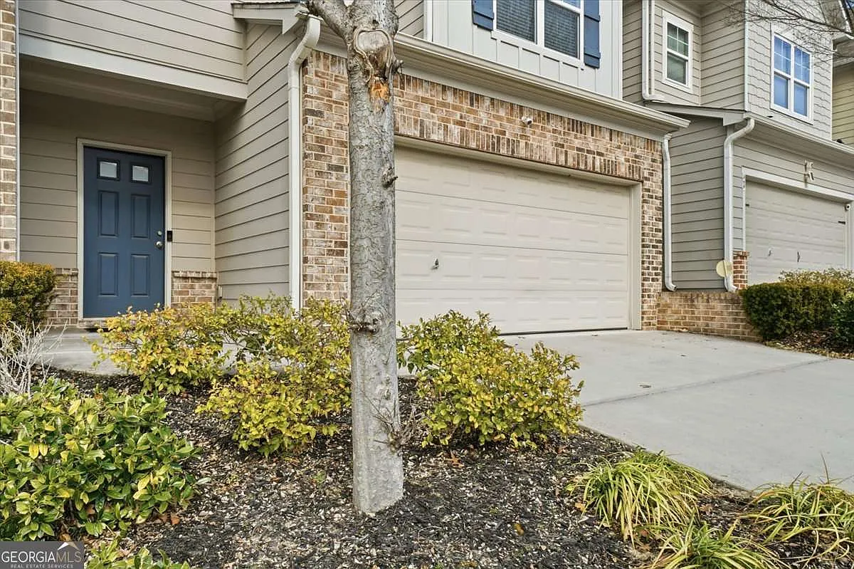 5441 Cascade Rdg SW photo 1