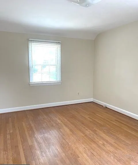 4408 Glenridge St — Photo 35