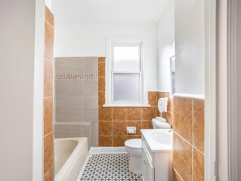 6630 S Washtenaw Ave #2 — Photo 15