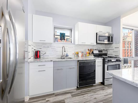 5th image of 2 S End Ave APT 7D