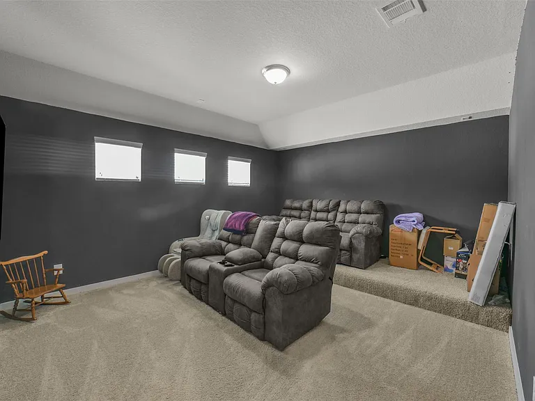 23610 Iris Field Ct — Photo 25