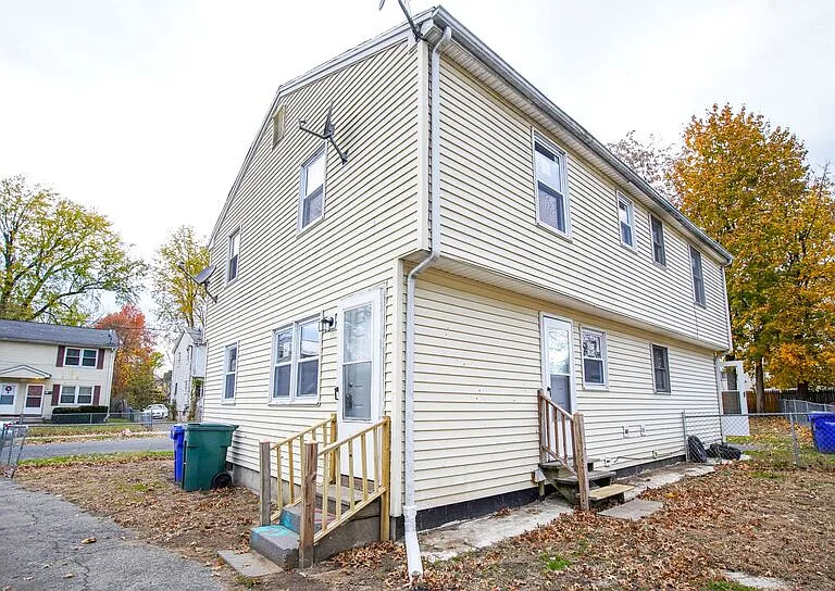 77 Chester St #77 — Photo 13