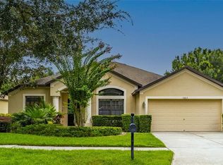 2002 Abbey Trace Dr, Dover, FL 33527