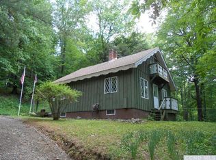 31 Connacher Rd, Ghent, NY 12075