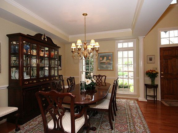 3rd image of 112 Wynward Ln