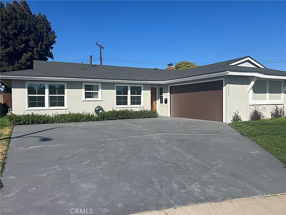 2nd image of 12022 Fairchild St