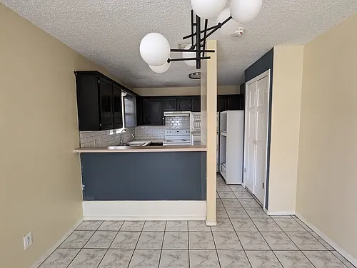 Floor plan 10