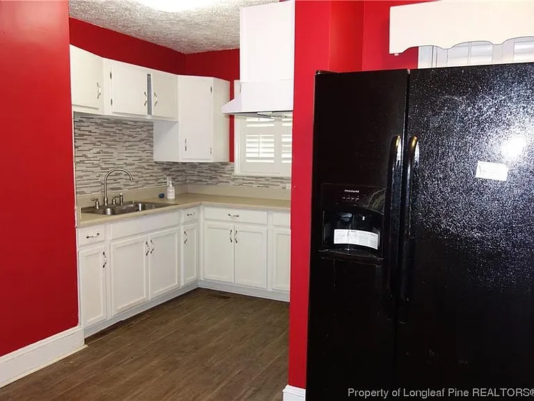 1607 N Cedar St — Photo 2