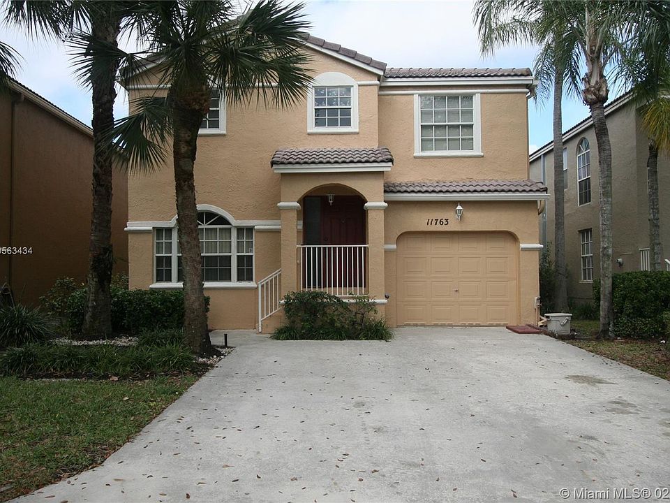 1st image of 11763 SW 1st St
