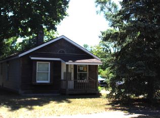 1872 Burton Rd, Muskegon, MI 49442