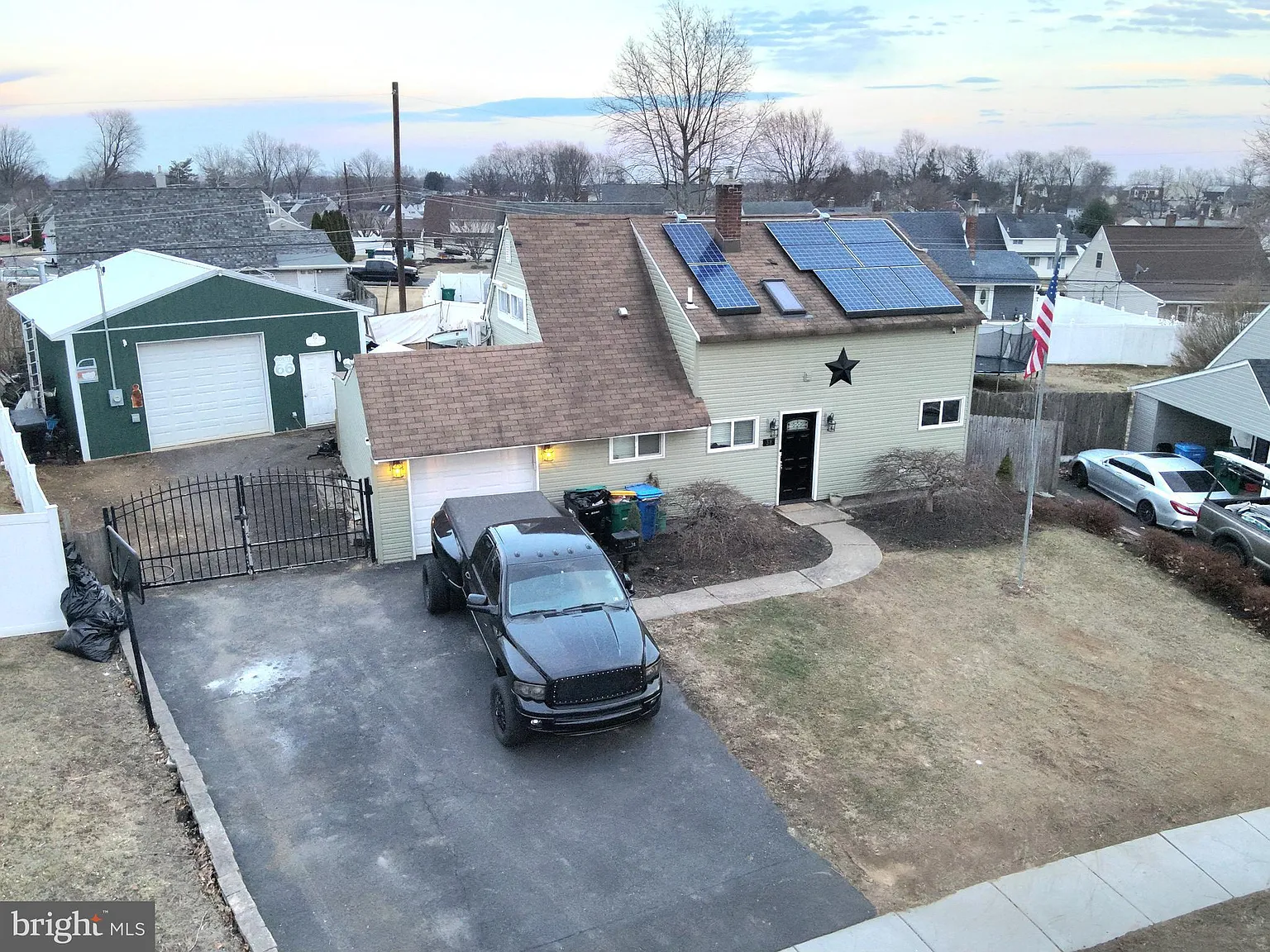 38 Ivy Hill Rd photo 1