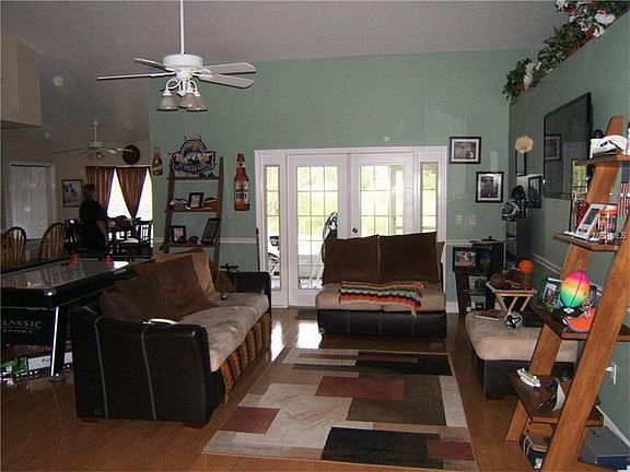 5th image of 1510 Hanna Pond Ln