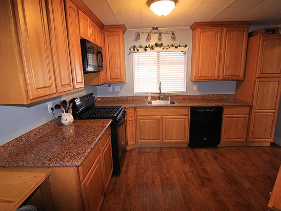 2nd image of 10001 Redcoat Ln