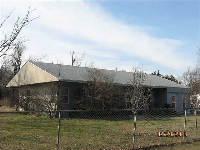 Home for Sale in Forest Park, Oklahoma $65,800