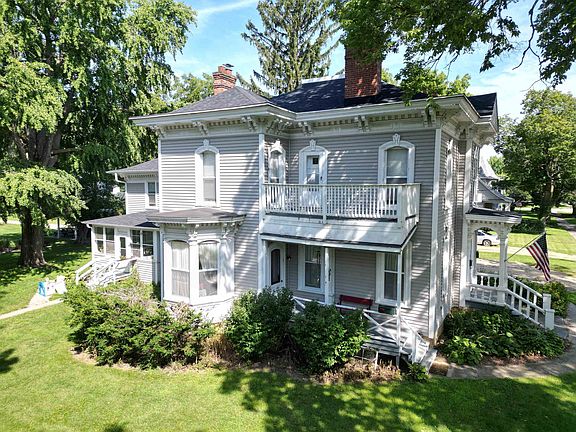 2nd image of 400 N 4th St