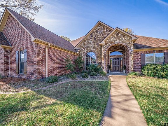 2nd image of 104 Glen Rose Trl