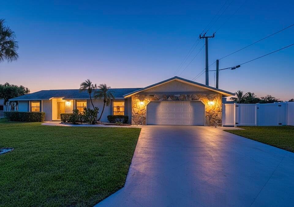 1st image of 4017 Palo Verde Drive
