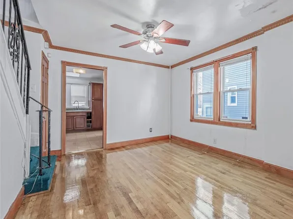 118-14 201st Place, Saint Albans, NY 11412