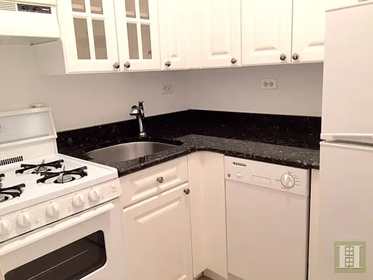 Rented by Halstead Real Estate | media 12