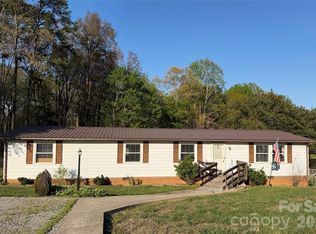 2141 Teague Town Rd, Taylorsville, NC 28681
