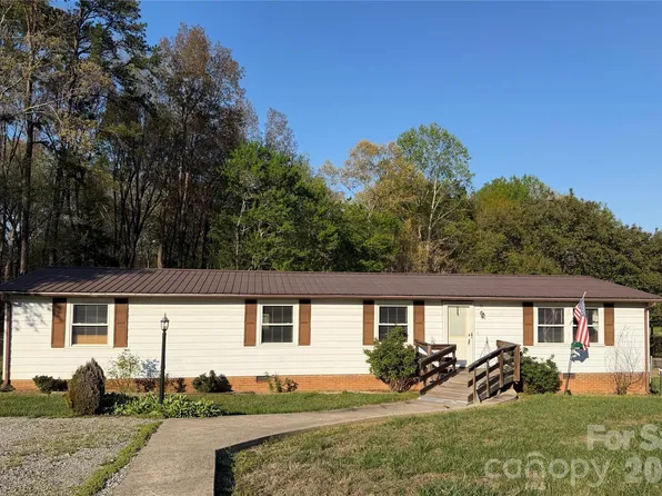2141 Teague Town Rd, Taylorsville, NC 28681