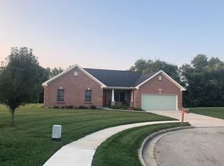 555 Storm Ct, Tipp City, OH 45371