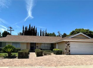 1884 N Cambridge St, Orange, CA 92865