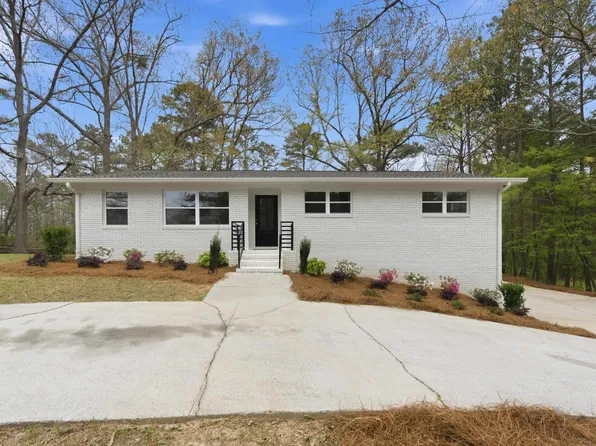 5676 Rex Lake Cir, Leeds, AL 35094