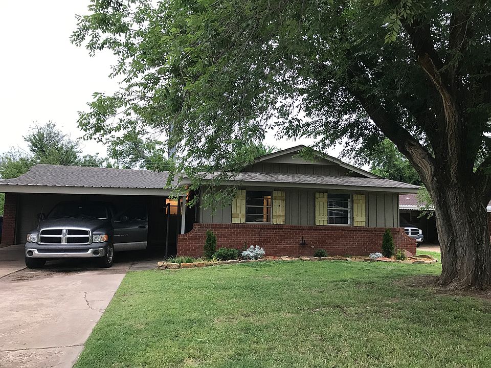 1st image of 107 Spruce Dr