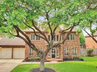 7023 Royal Knoll Ct, Pasadena, TX 77505
