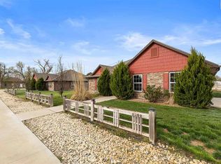 204 E 2nd Ave #B, South Hutchinson, KS 67505