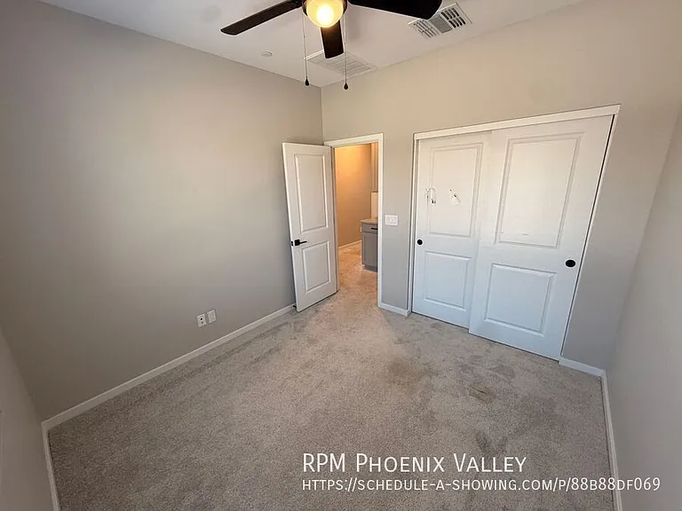 740 E Lark St #102 — Photo 19