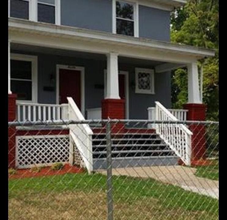 1st image of 3012 Barton Ave #A