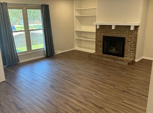1356 Weybridge Rd, Columbus, OH 43220
