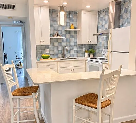 1 bed, 1.0 bath, 650 sqft, $1,550 — Photo 3