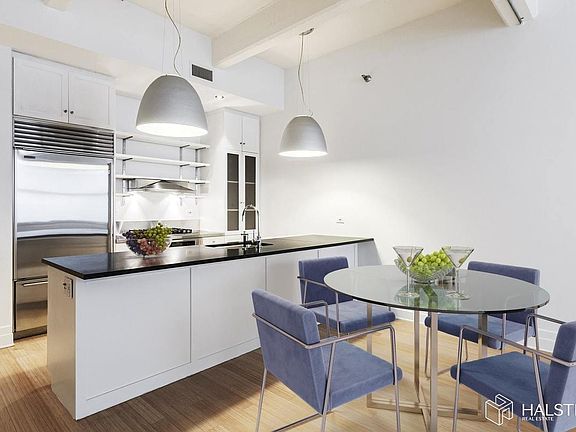 5th image of 70 Washington Street 7s #7S