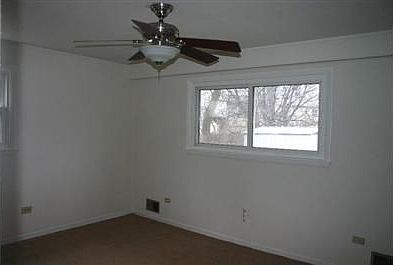 3rd image of 2120 Herbert Dr