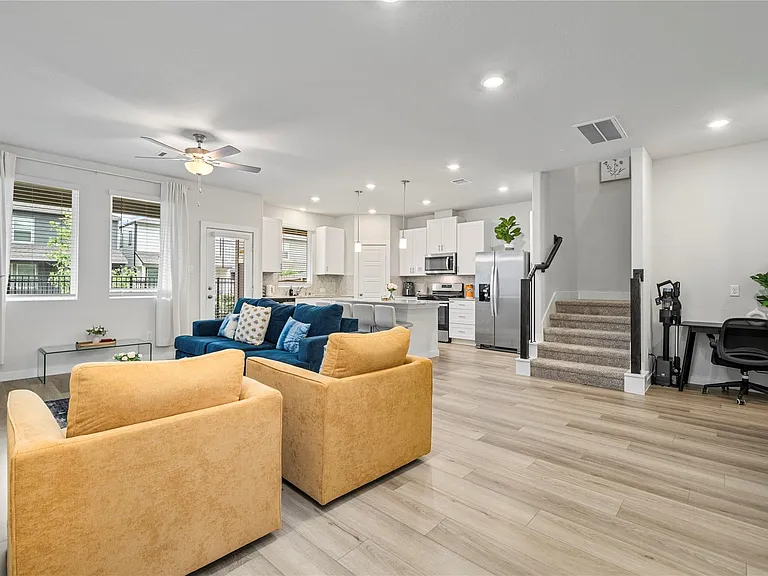 14742 Silent Gulf Ave — Photo 5