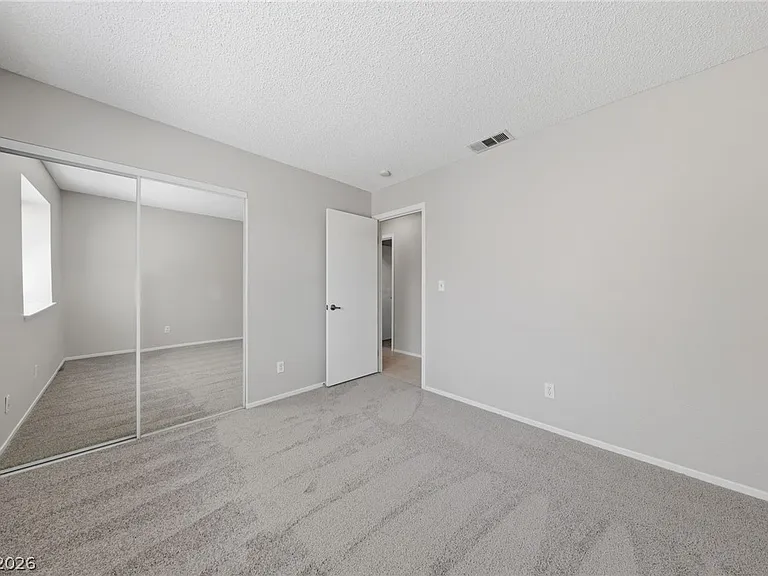 735 Stonecliff Way — Photo 34