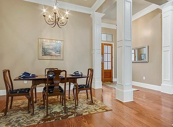 4th image of 1424 Avenue Des Marquis Dr