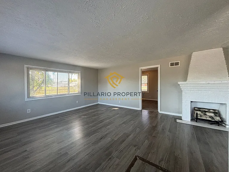 3021 Delaware St — Photo 7