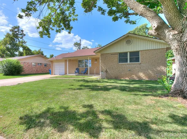 16505 E 2nd St, Tulsa, OK 74108