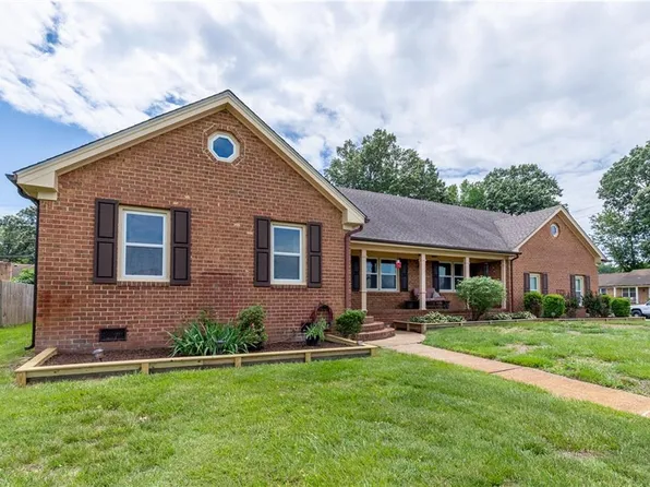 201 Printers Pl, Chesapeake, VA 23325