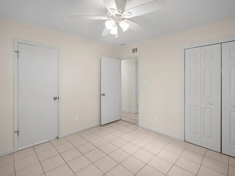 527 Red Oak Rd — Photo 16