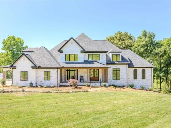 3241 Horseleg Creek Rd SW, Rome, GA 30165